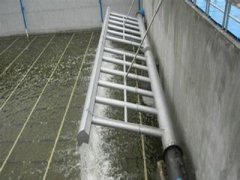 <b>旋轉式潷水器</b>